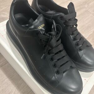 Mens Alexander McQueen Sneaker Size 10